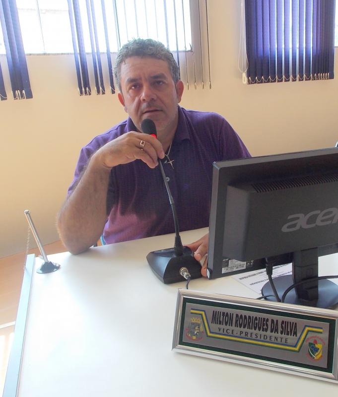 ABERTURA DE CRÉDITO DE 100 MIL REAIS PARA TURISMO É QUESTIONADO PELO RELATOR DA COMISSÃO